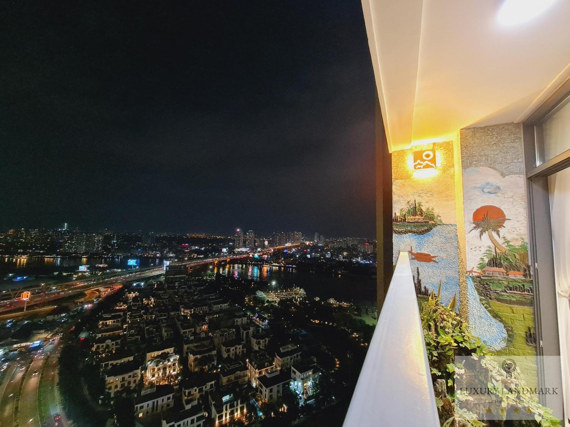Sky Park Apartment - Vinhomes Central Park Хошимин Экстерьер фото