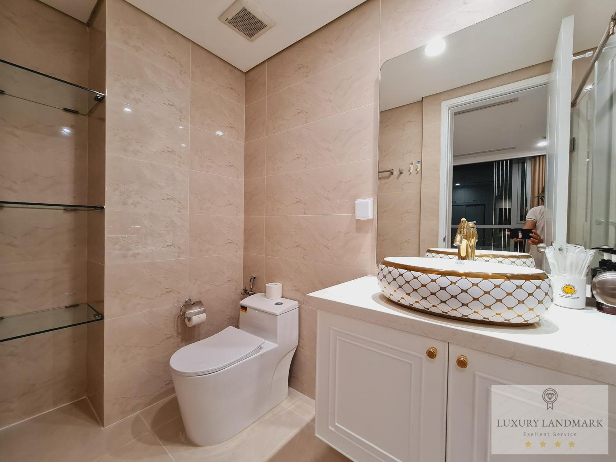 Sky Park Apartment - Vinhomes Central Park Хошимин Экстерьер фото