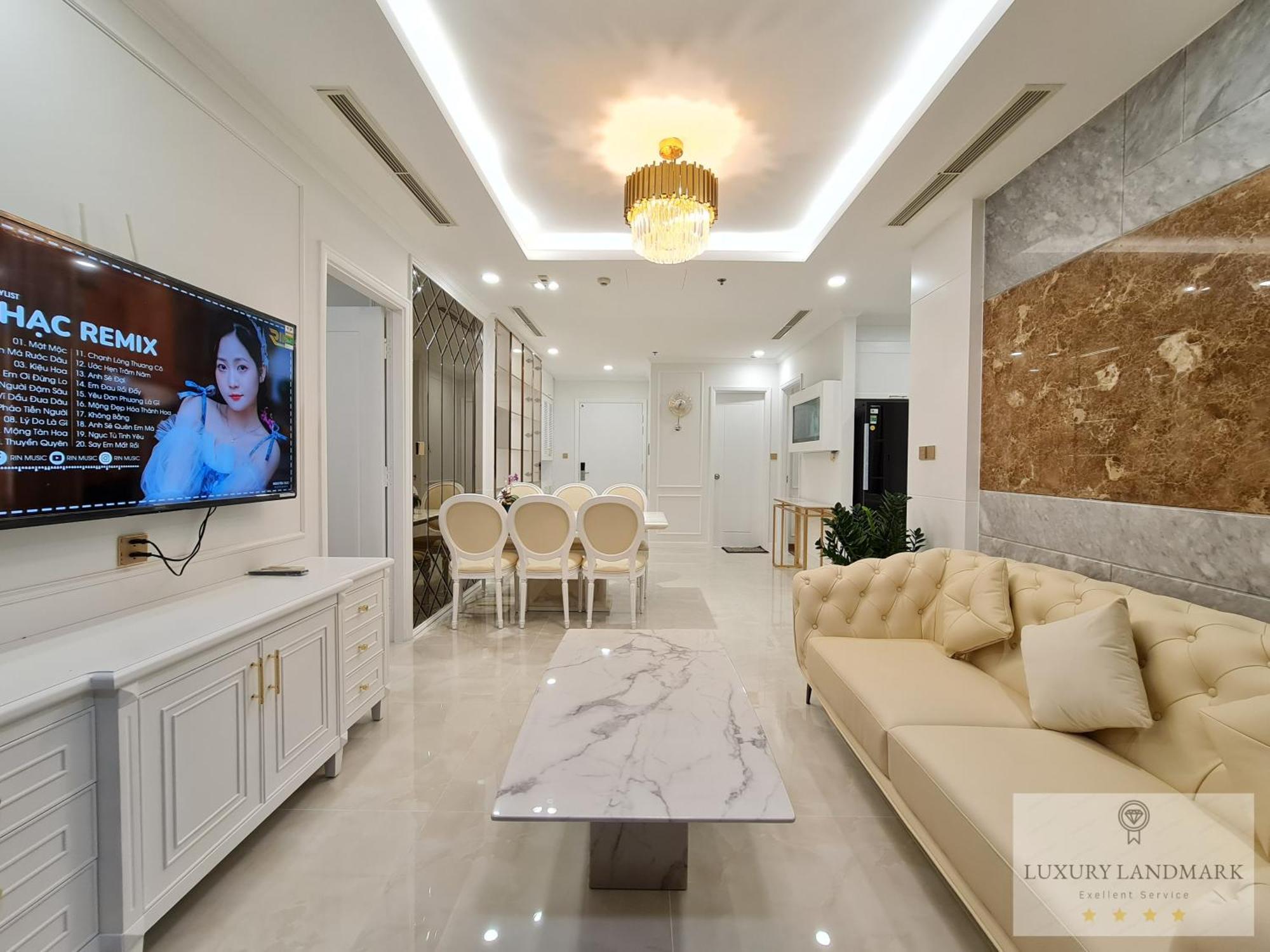 Sky Park Apartment - Vinhomes Central Park Хошимин Экстерьер фото