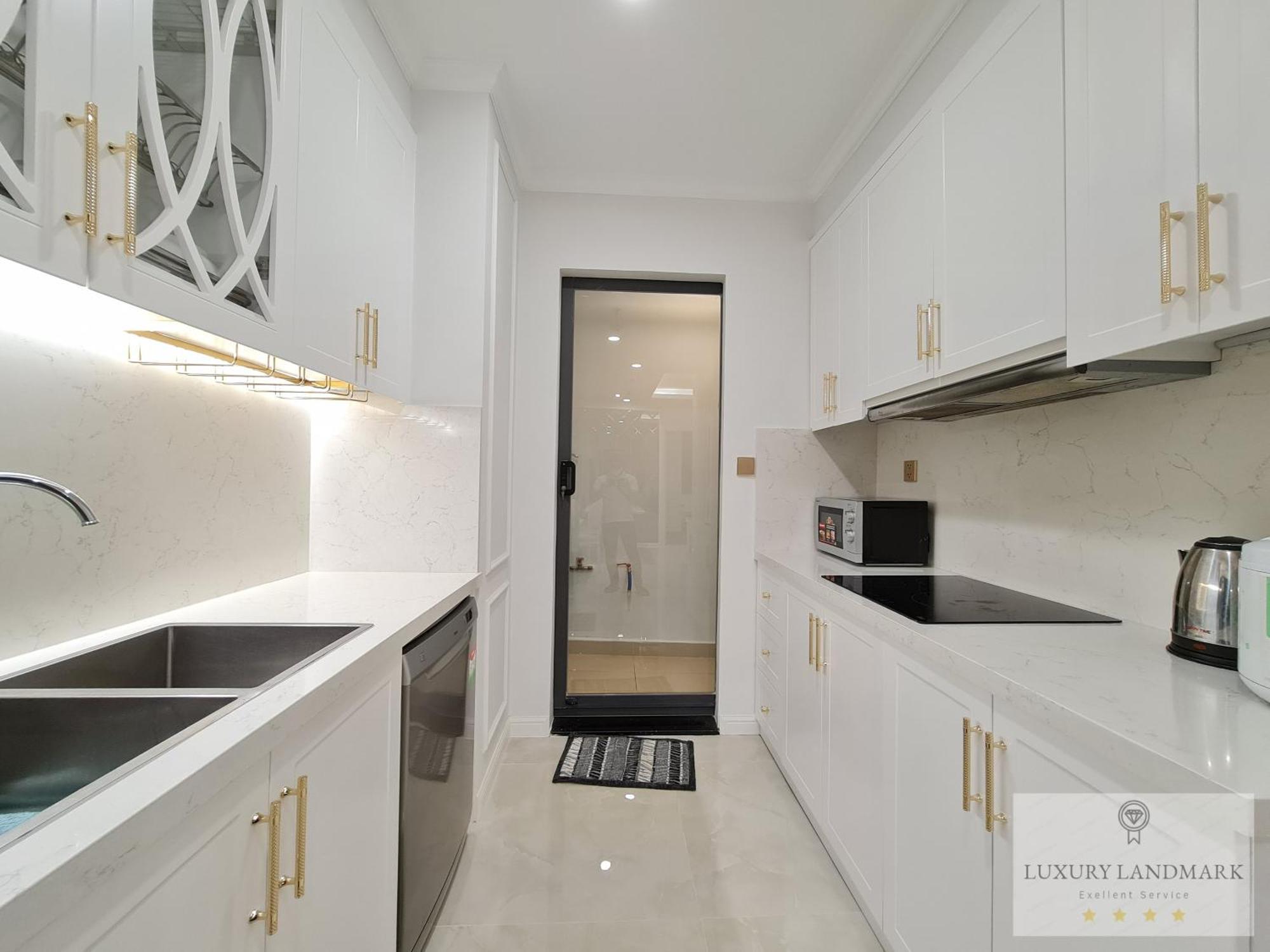 Sky Park Apartment - Vinhomes Central Park Хошимин Экстерьер фото