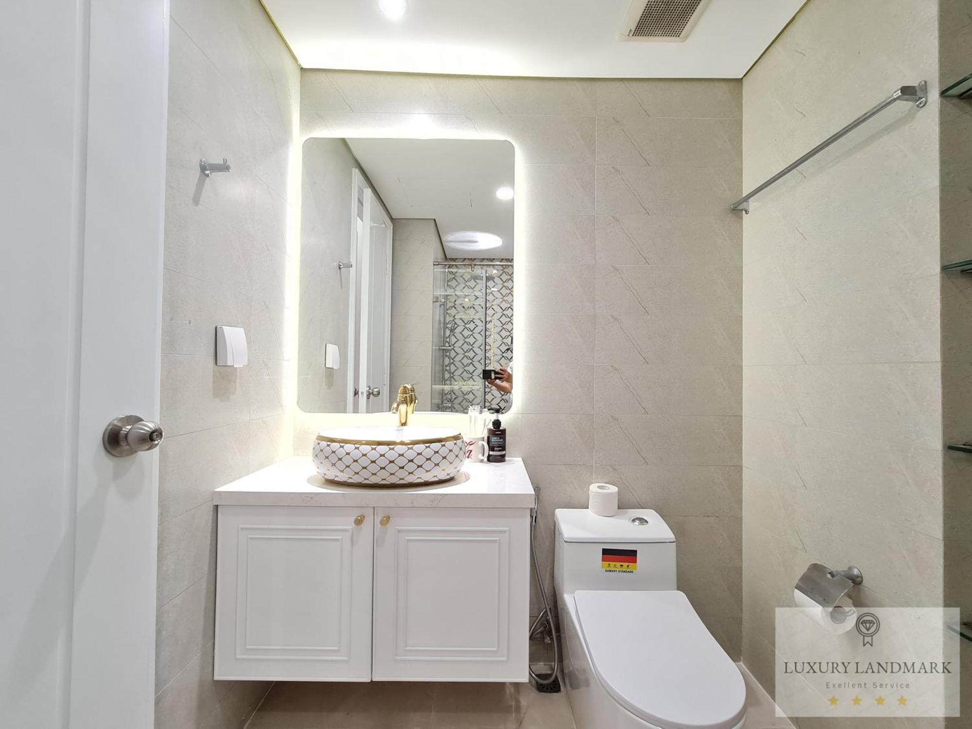 Sky Park Apartment - Vinhomes Central Park Хошимин Экстерьер фото