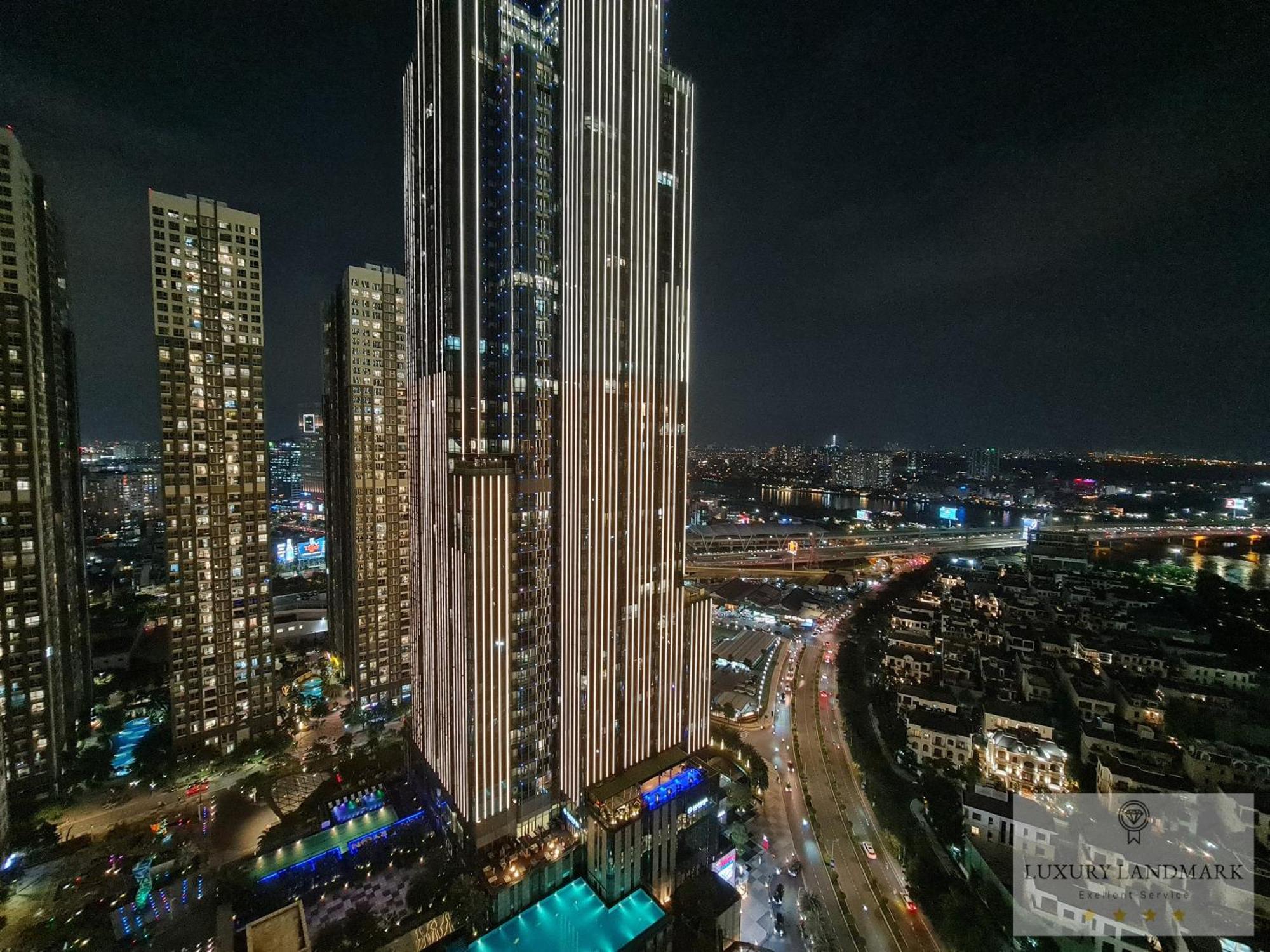Sky Park Apartment - Vinhomes Central Park Хошимин Экстерьер фото