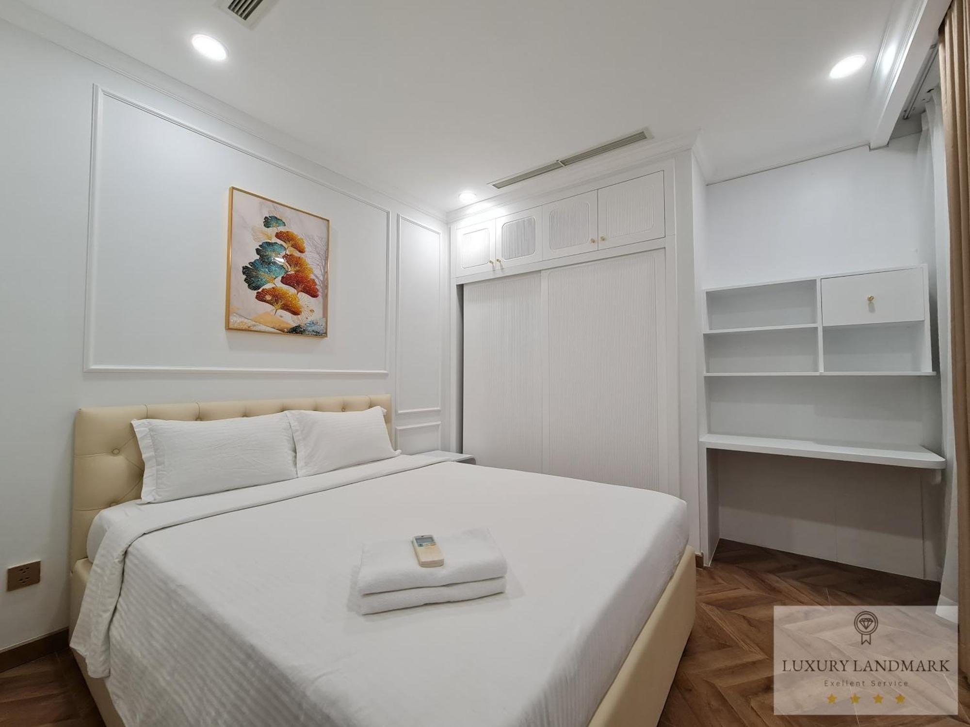 Sky Park Apartment - Vinhomes Central Park Хошимин Экстерьер фото