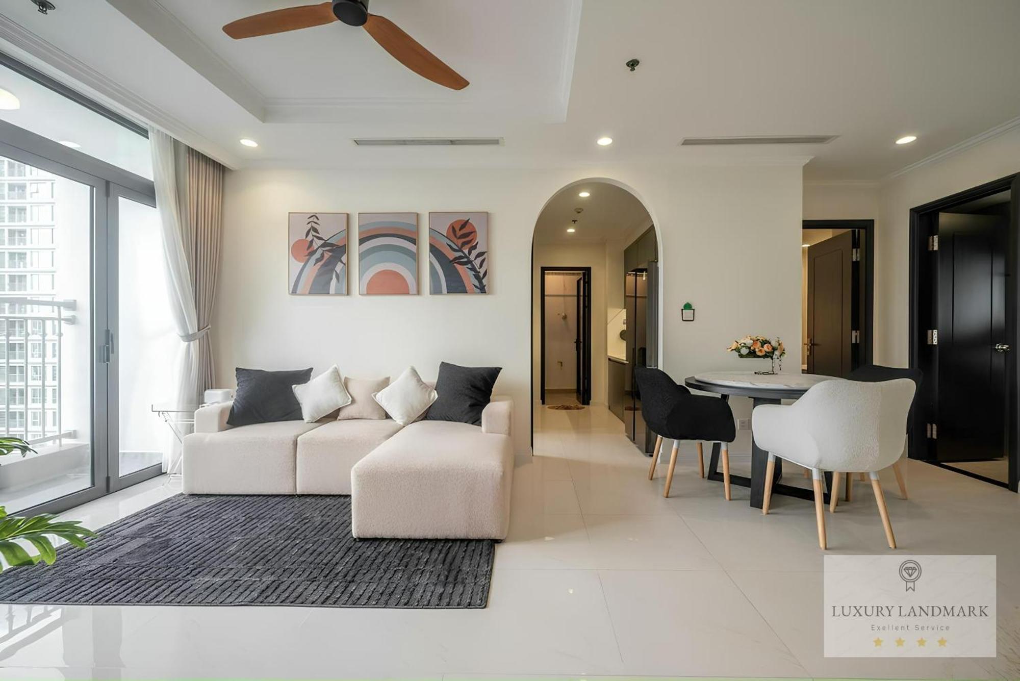 Sky Park Apartment - Vinhomes Central Park Хошимин Экстерьер фото